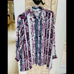 Chico s loopse fitting blouse